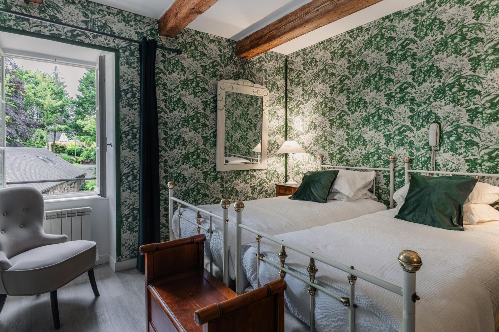 Hotel Kastell Dinec'H Minihy-Tréguier Buitenkant foto